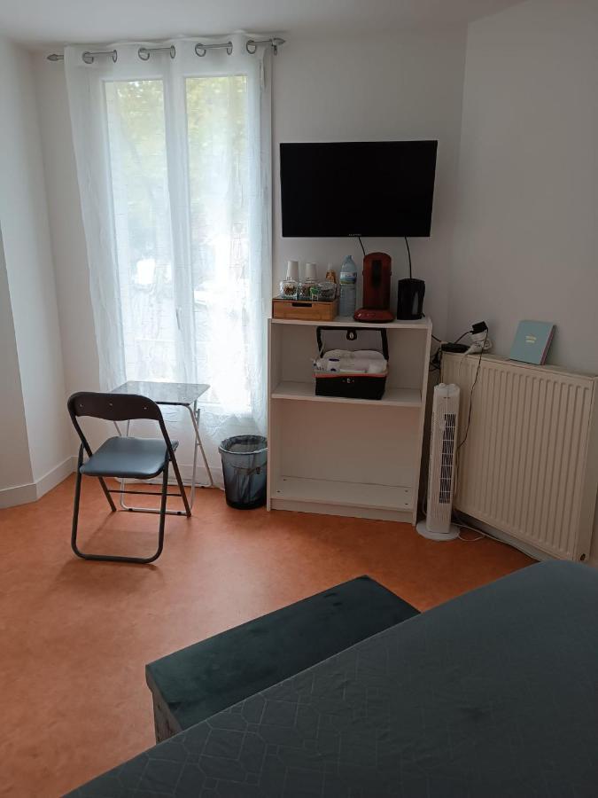 Chambre Privee A Arcueil - กาช็อง ภายนอก รูปภาพ