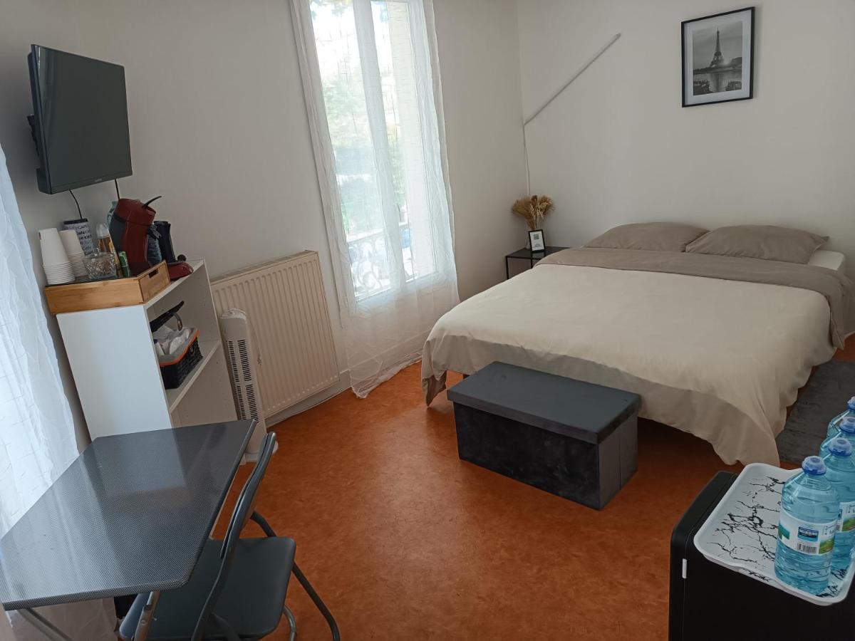 Chambre Privee A Arcueil - กาช็อง ภายนอก รูปภาพ